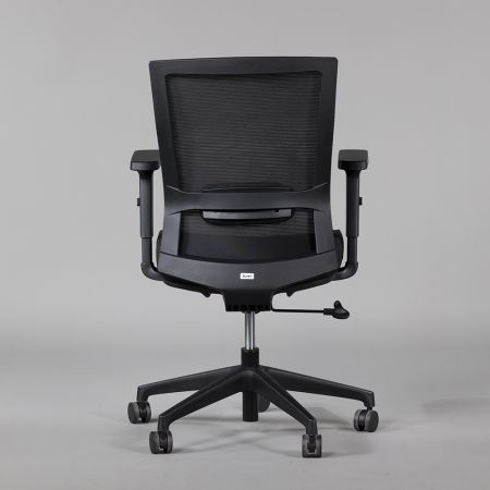 КРЕСЛО АЙРОН M BLACK