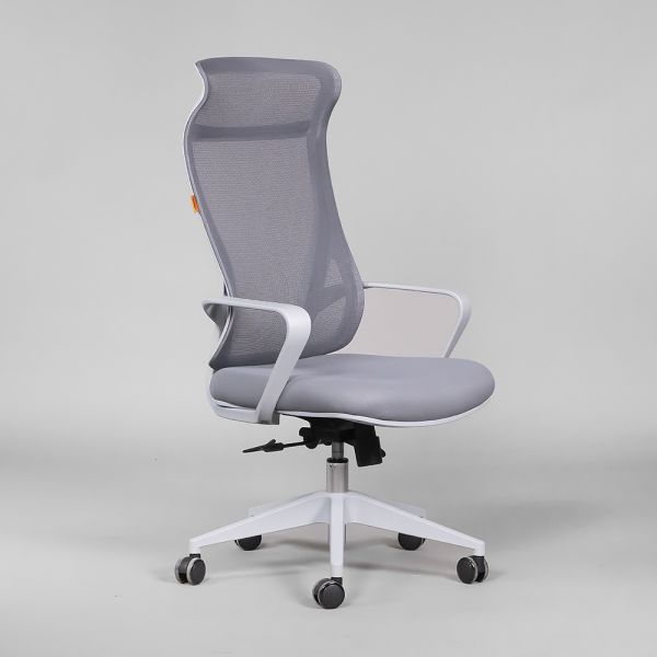 КРЕСЛО CHAIRMAN CH 577